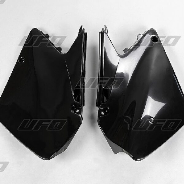 Boczki Tylne Suzuki RM 125/250 ’03-’05 Kolor Czarny | UFO