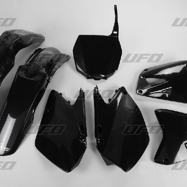 Komplet Plastików Suzuki RM 125 / 250 ’06-’24 Kolor Czarny (Su406E001) | UFO