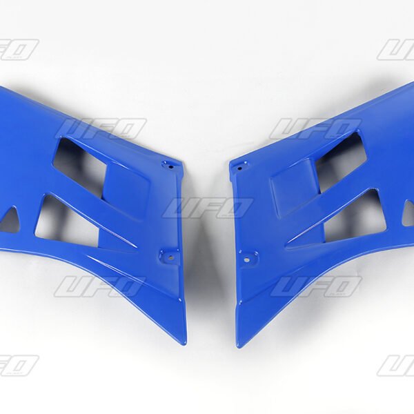 Osłona chłodnicy – TM 80/125/250 KOLOR NIEBIESKI (1999-2000)