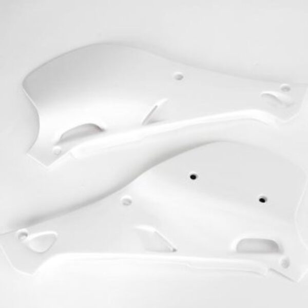 UFO Boczki tylne – YAMAHA YZ 125/250 KOLOR BIAŁY (1993-1995)