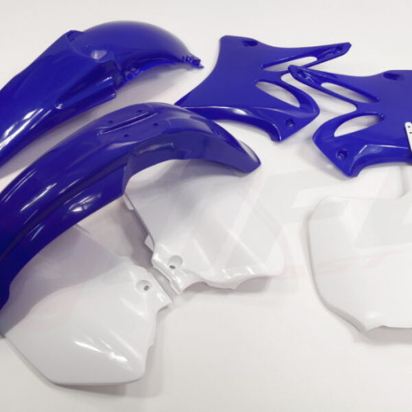 UFO Komplety plastików – YAMAHA YZ 125 / 250 KOLOR O… (2002-2005)