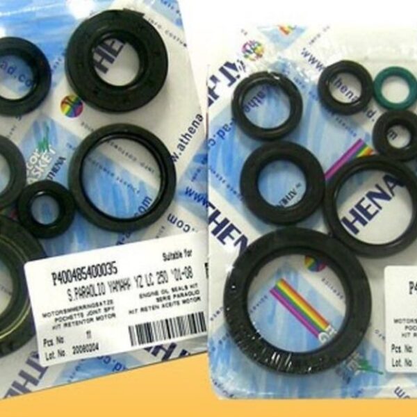 Komplet (Zestaw) Uszczelniaczy Silnikowych Suzuki RM 250 96-02 | Athena