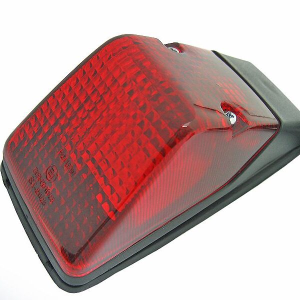 Lampa Tylna Suzuki DR 250 ’91-’93, DR 350 ’90-’99 | Emgo