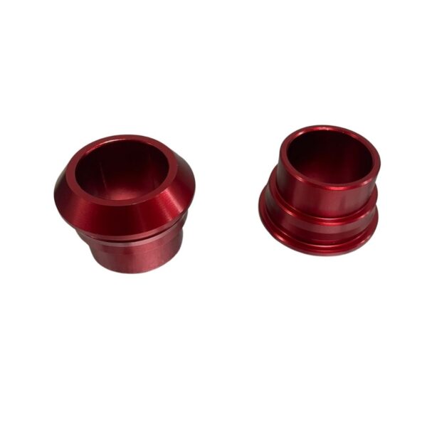 Dystanse / Tulejki Koła Przedniego Beta RR / X-Trainer ’14-’25 Kolor Czerwony | FM-Parts