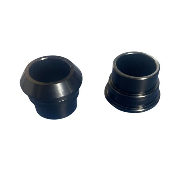 Dystanse / Tulejki Koła Przedniego Beta RR / X-Trainer ’14-’25 Kolor Czarny | FM-Parts