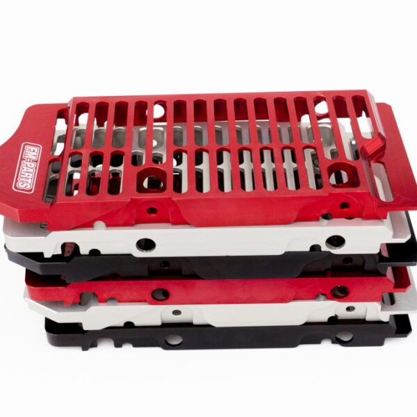 Osłony Chłodnicy (Kratki) Aluminium Beta ’20-’23 Kolor Czarny | FM-Parts