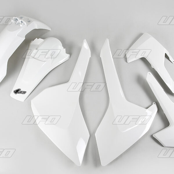 Komplet Plastików Husqvarna TE/TX 125/250/300 ’17-19, FE 250/350/450/501 ’17-19 Kolor Biały (Hu618E041) | UFO