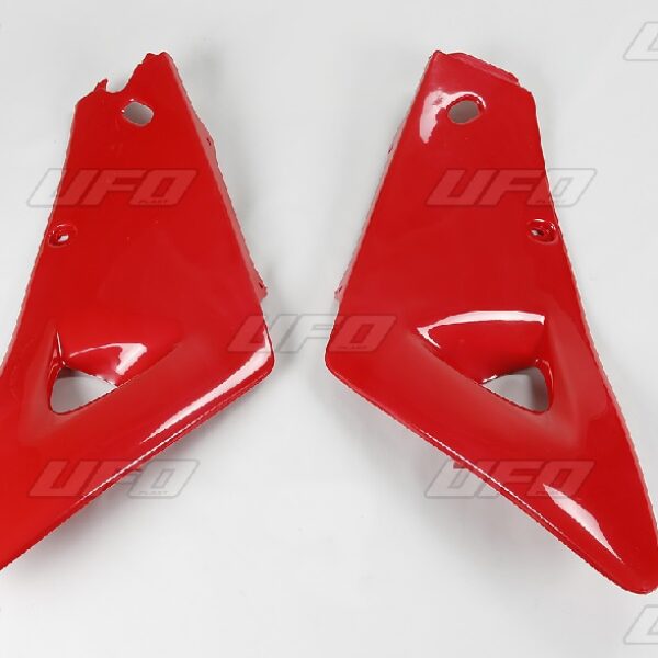 Osłony Chłodnicy Husqvarna 2T ’00-’05, 4T ’02-’04 (Górne) Kolor Czerwony | UFO
