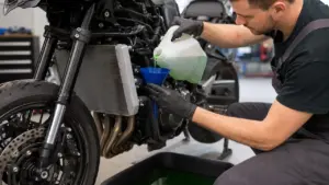 Jak wymienić płyn chłodniczy w motocyklu?